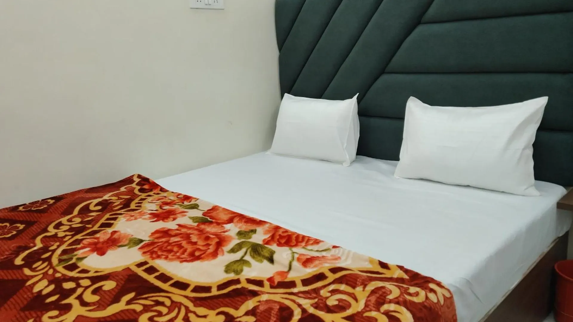 Rudraksha Hotel Varanasi
